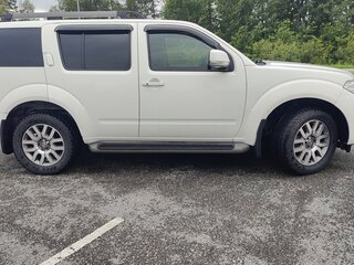 2012 Nissan Pathfinder III Рестайлинг, белый, 1650000 рублей, вид 5