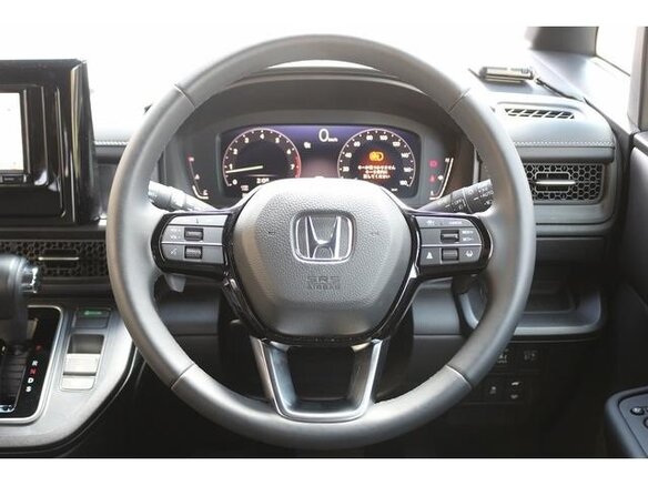 2023 Honda Stepwgn Spada VI, белый - вид 9