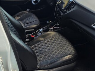 2018 Hyundai Solaris II, белый, 780000 рублей, вид 4