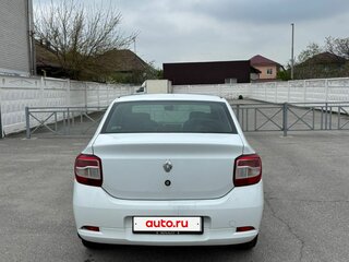 2015 Renault Logan II, белый, 440000 рублей, вид 3