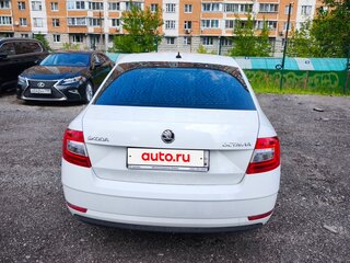 2020 Skoda Octavia III (A7) Рестайлинг, белый, 1899000 рублей, вид 4