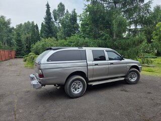 2004 Mitsubishi L200 III, серебристый, 1000000 рублей, вид 4
