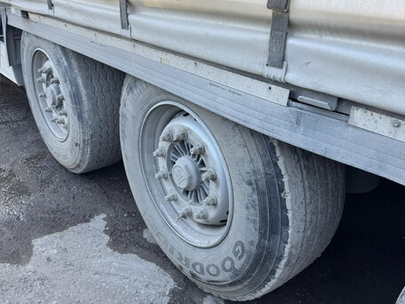 2021 Krone Krone, серебристый, 3200000 рублей, вид 2