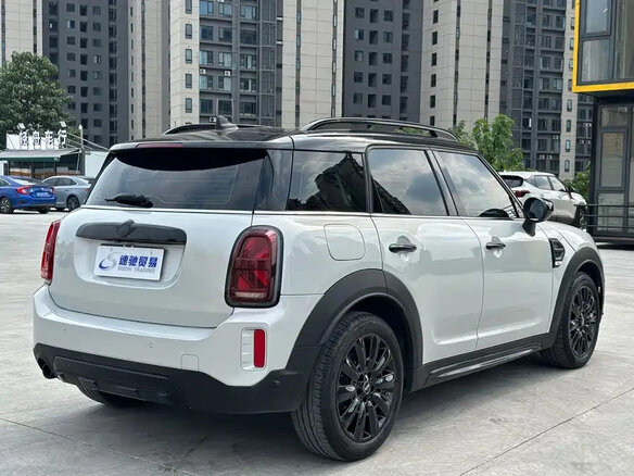 2022 Mini Countryman Cooper II Рестайлинг, серый - вид 5