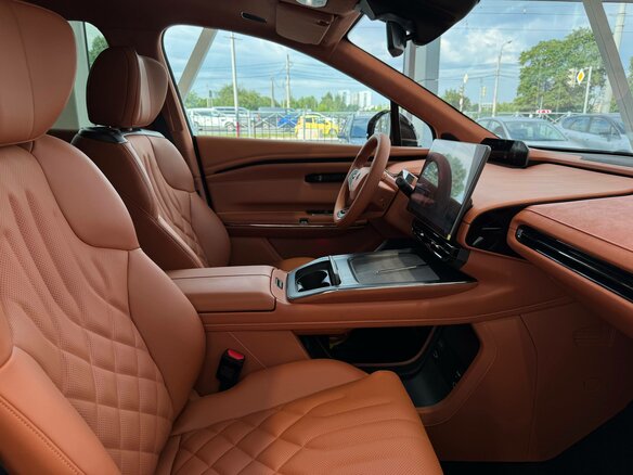 2026 GAC Hyptec HT, чёрный, 5999000 рублей - вид 23