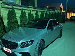 2016 Mercedes-Benz E-Класс 200 V (W213, S213, C238), серебристый, 2400000 рублей, вид 1