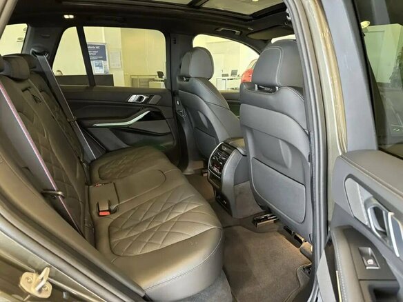 2025 BMW X5 30d IV (G05/G18) Рестайлинг, коричневый - вид 10