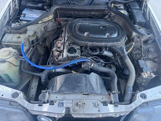 1991 Mercedes-Benz W124 300, серый, 430000 рублей, вид 5
