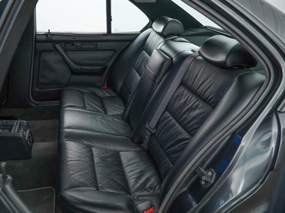 1991 BMW M5 II (E34), чёрный, 5349099 рублей - вид 9