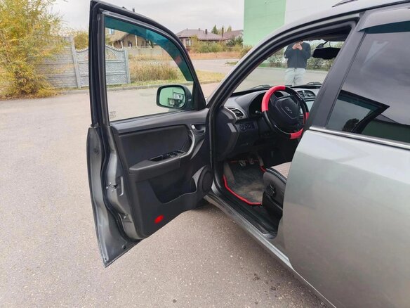 2014 Chery Tiggo (T11) I Рестайлинг (FL), серый, 600000 рублей - вид 10