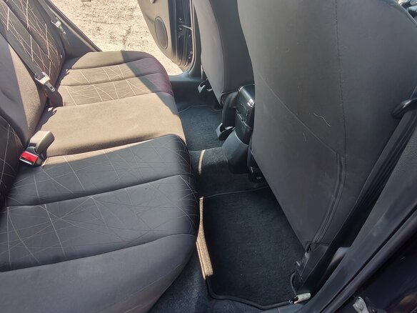 2011 Mazda 2 II Рестайлинг (DE2), пурпурный, 850000 рублей - вид 9