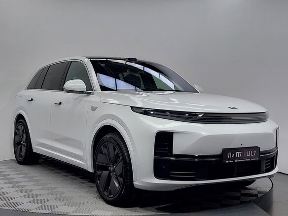 2026 Li Auto (Lixiang) L7 52.3 kWh I Рестайлинг, белый, 10690000 рублей - вид 2