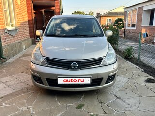2010 Nissan Tiida I Рестайлинг, золотистый, 590000 рублей, вид 1