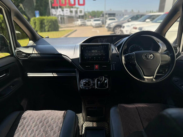 2016 Toyota Noah III (R80), белый, 1695000 рублей - вид 14