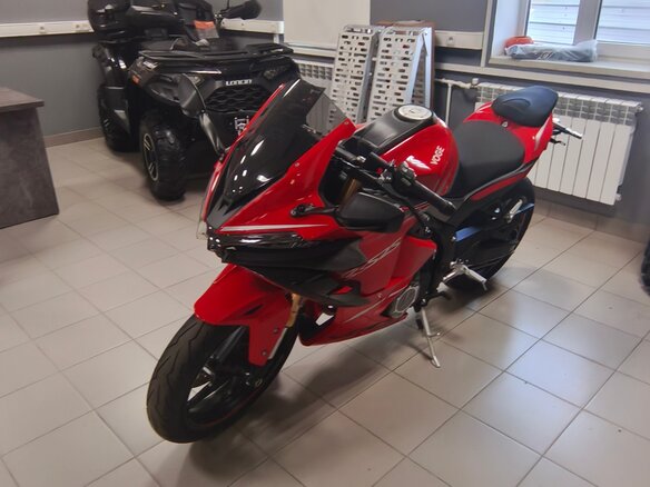 2026 Voge 525RR, красный, 577000 рублей - вид 7