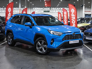 2020 Toyota RAV4 V (XA50), синий, 3099777 рублей, вид 4