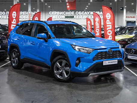2020 Toyota RAV4 V (XA50), синий, 3099777 рублей, вид 4