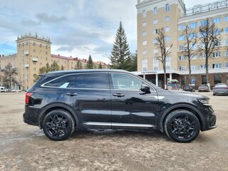 2022 Kia Sorento IV, чёрный, 3850000 рублей, вид 3