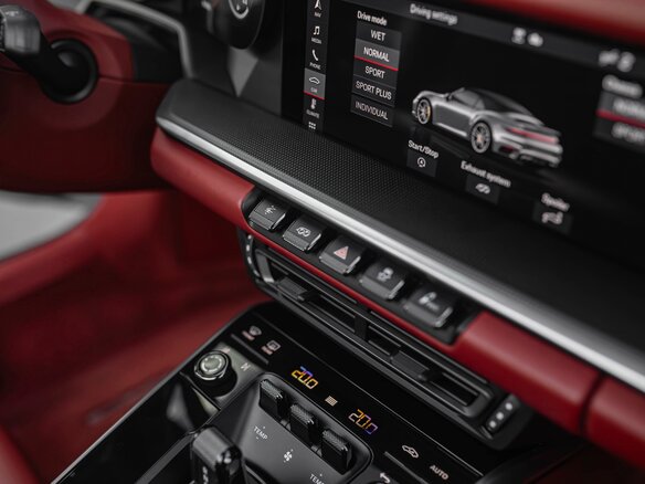 2020 Porsche 911 Turbo S VIII (992), серый - вид 26