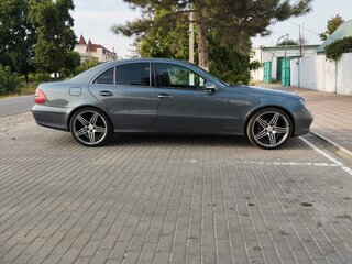 2006 Mercedes-Benz E-Класс 200 III (W211, S211) Рестайлинг, серый, 850000 рублей, вид 3