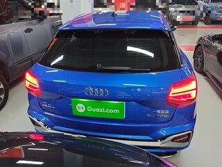 2022 Audi Q2 L 35 TFSI I Рестайлинг, синий, 1727000 рублей, вид 3