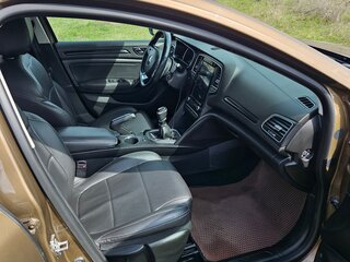 2017 Renault Megane IV, коричневый, 1279999 рублей, вид 5