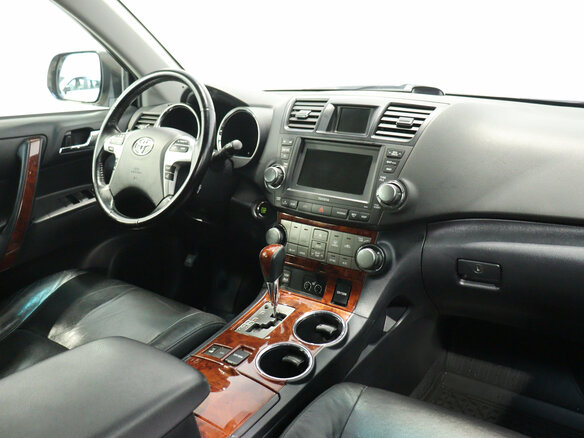 2010 Toyota Highlander II (XU40) Рестайлинг, бежевый - вид 11