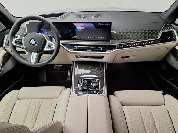 2026 BMW X7 40d I (G07) Рестайлинг, серый, 18850000 рублей - вид 3