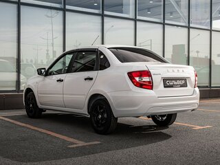 2026 Lada (ВАЗ) Granta I Рестайлинг, белый, 850000 рублей, вид 2