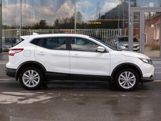 2018 Nissan Qashqai II, белый, 1680000 рублей, вид 4