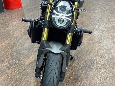 2024 Benelli 752 S, серый, 680000 рублей, вид 3