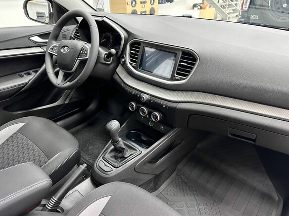 2026 Lada (ВАЗ) Vesta I Рестайлинг (NG), белый, 1685000 рублей - вид 8