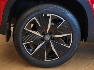 2026 Omoda C5 II, красный, 2779000 рублей, вид 4