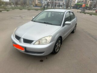 2005 Mitsubishi Lancer IX Рестайлинг, серебристый, 700000 рублей, вид 3