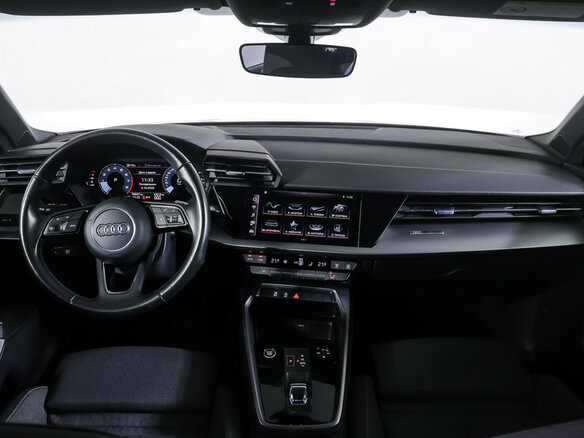 2021 Audi A3 35 TFSI IV (8Y), синий, 2653000 рублей - вид 12