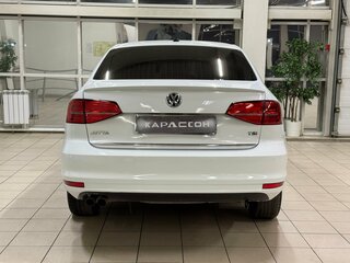 2016 Volkswagen Jetta VI Рестайлинг, белый, 1120000 рублей, вид 4
