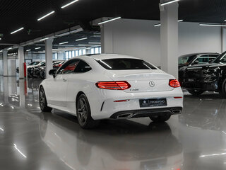 2020 Mercedes-Benz C-Класс 200 IV (W205) Рестайлинг, белый, 4350000 рублей, вид 4