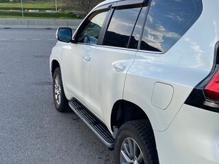 2020 Toyota Land Cruiser Prado 150 Series Рестайлинг 2, белый, 6050000 рублей, вид 4