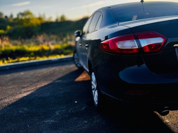 2016 Renault Fluence I Рестайлинг, коричневый, 1000000 рублей - вид 14