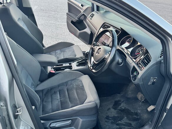 2014 Volkswagen Golf VII, серый, 1250000 рублей - вид 8