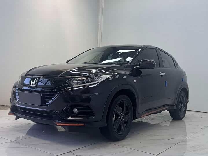 Открыть фотографии: Honda Vezel I Рестайлинг