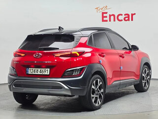 2022 Hyundai Kona I Рестайлинг, красный, 1775000 рублей, вид 3