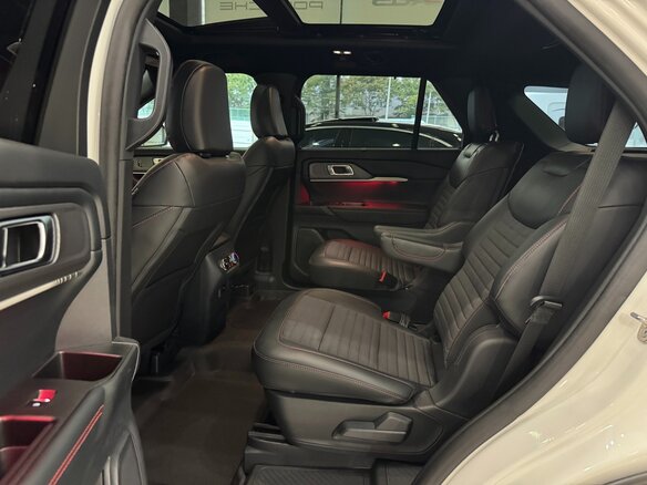 2025 Ford Explorer VI Рестайлинг, белый, 6990000 рублей - вид 8