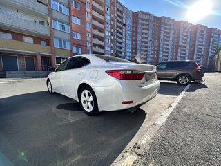 2013 Lexus ES 250 VI, белый, 2600000 рублей, вид 5