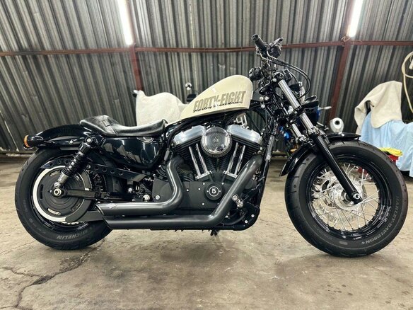 2014 Harley-Davidson Sportster 1200, белый, 1310000 рублей - вид 2