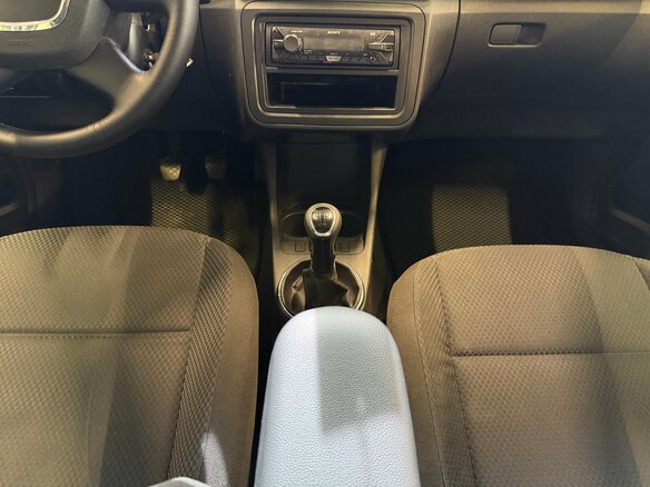 2010 Skoda Fabia II Рестайлинг, голубой, 585000 рублей - вид 12