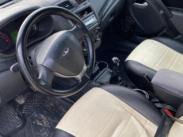 2015 Lada (ВАЗ) Kalina II, серый, 450000 рублей - вид 5