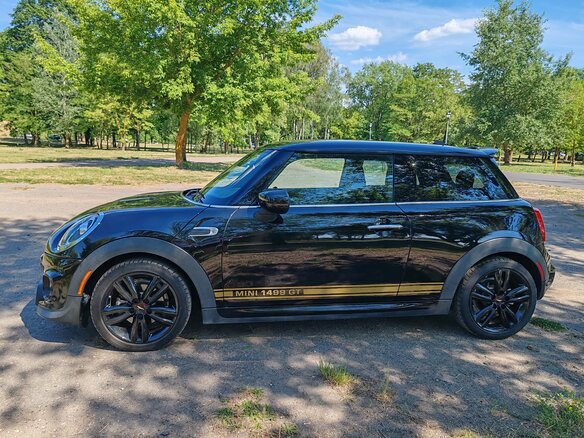 2020 Mini Hatch Cooper III (F55/F56) Рестайлинг, чёрный, 2200000 рублей - вид 7