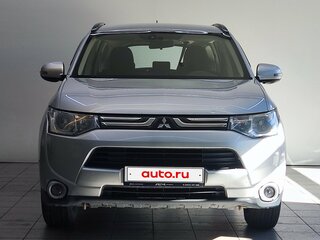2013 Mitsubishi Outlander III, серебристый, 1390000 рублей, вид 2