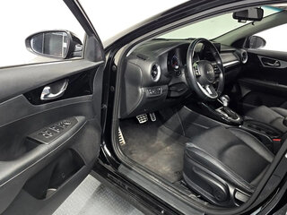 2023 Kia K3 II Рестайлинг, чёрный, 1724000 рублей, вид 5